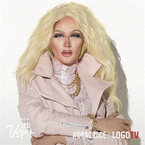 OMG, hes naked: RuPauls Drag Race Season 7 finalist PEARL